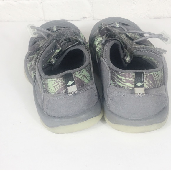 KEEN Glow In The Dark WaterProof Shoes-Gray-Size 5 - Picture 6 of 8